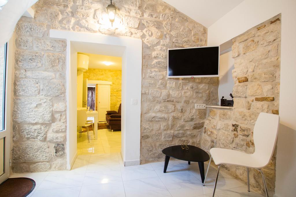 Apartment Toma Трогир Экстерьер фото