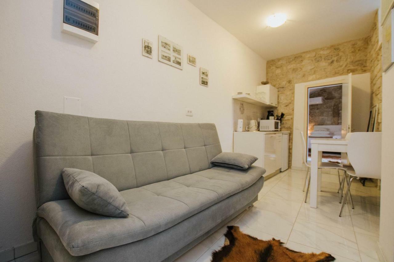 Apartment Toma Трогир Экстерьер фото