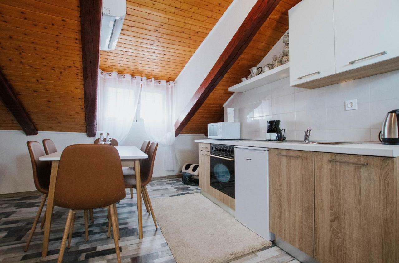 Apartment Toma Трогир Экстерьер фото